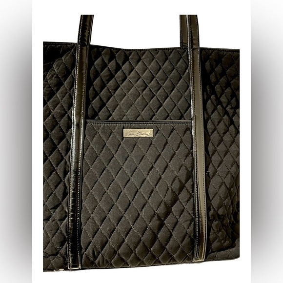 Vera Bradley Extra Large Black Quilted Cotton Travel Tote - Picture 4 of 8